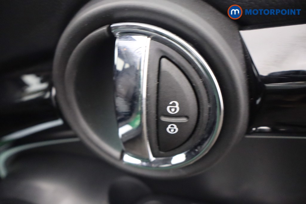Mini Hatchback Cooper Classic Automatic Petrol Hatchback - Stock Number (1671699) - 10th supplementary image