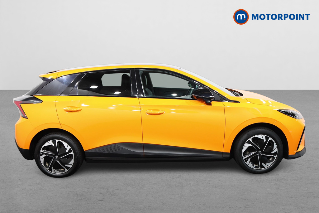 Mg Motor Uk MG4 Trophy Automatic Electric SUV - Stock Number (1671737) - Drivers side