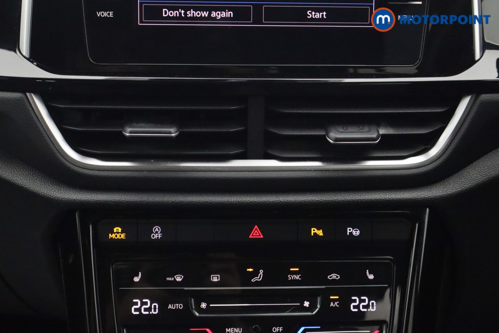 Volkswagen T-Roc R-Line Manual Petrol SUV - Stock Number (1671781) - 4th supplementary image