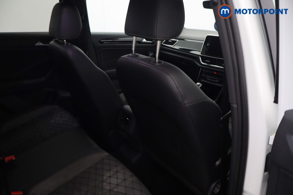 Volkswagen T-Roc R-Line Manual Petrol SUV - Stock Number (1671781) - 22nd supplementary image