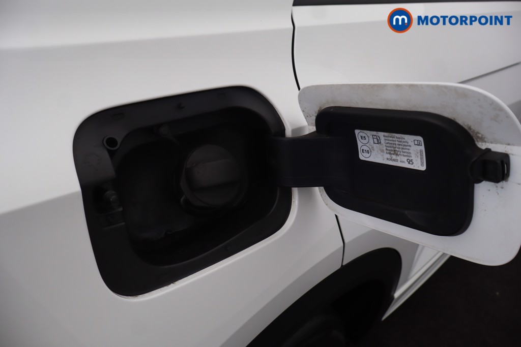 Volkswagen T-Roc R-Line Manual Petrol SUV - Stock Number (1671781) - 29th supplementary image