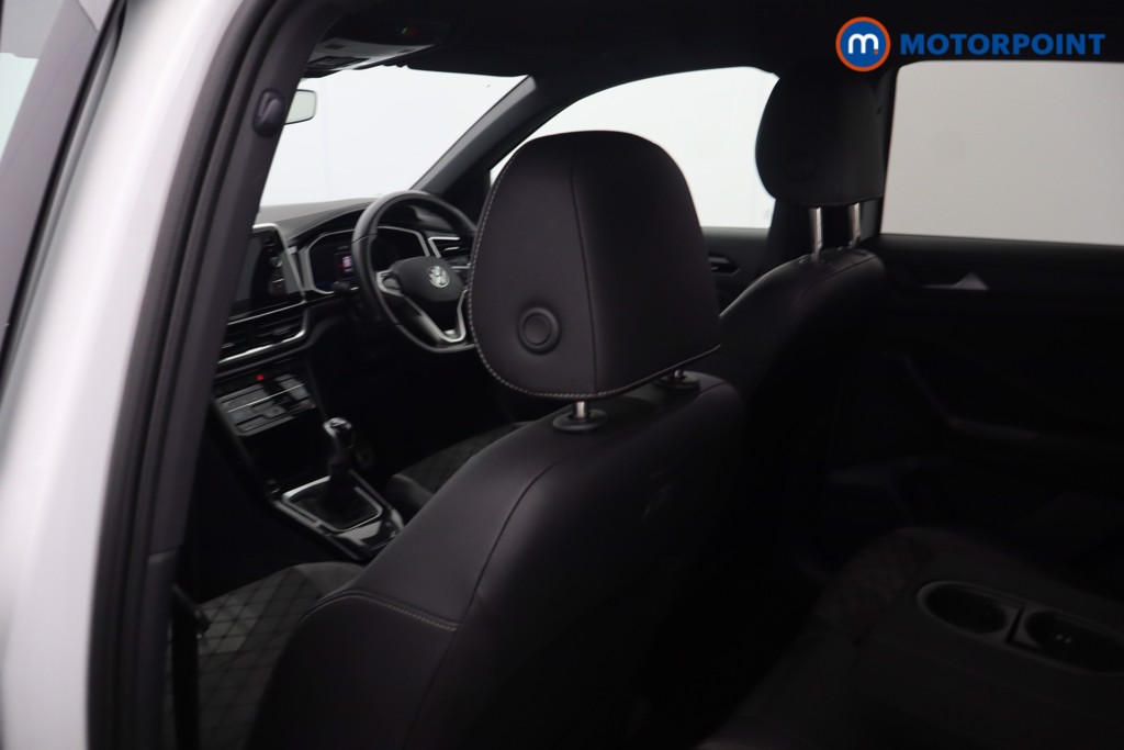 Volkswagen T-Roc R-Line Manual Petrol SUV - Stock Number (1671781) - 33rd supplementary image