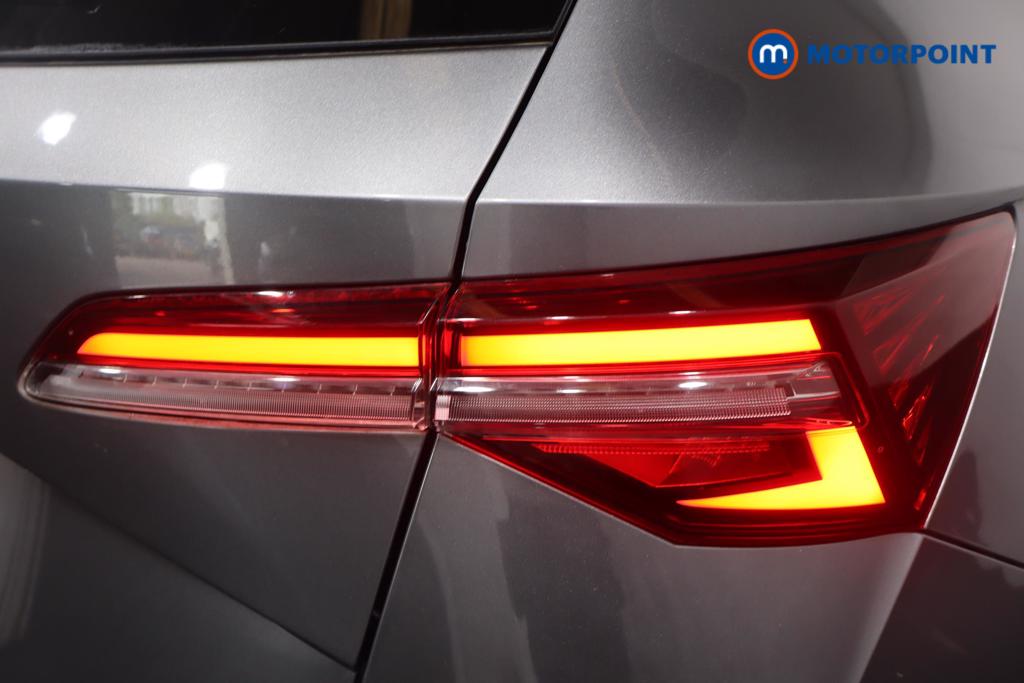 Skoda Karoq Sportline Manual Petrol SUV - Stock Number (1671820) - 13th supplementary image