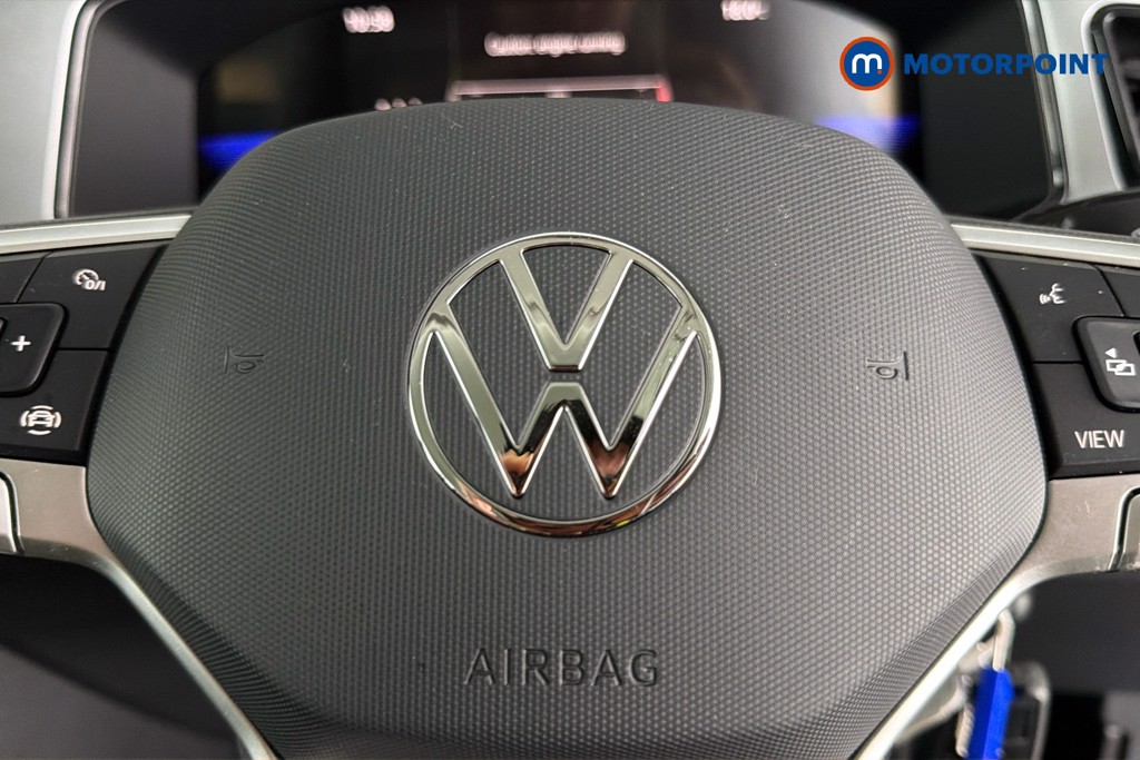 Volkswagen T-Roc Life Manual Petrol SUV - Stock Number (1671831) - 5th supplementary image