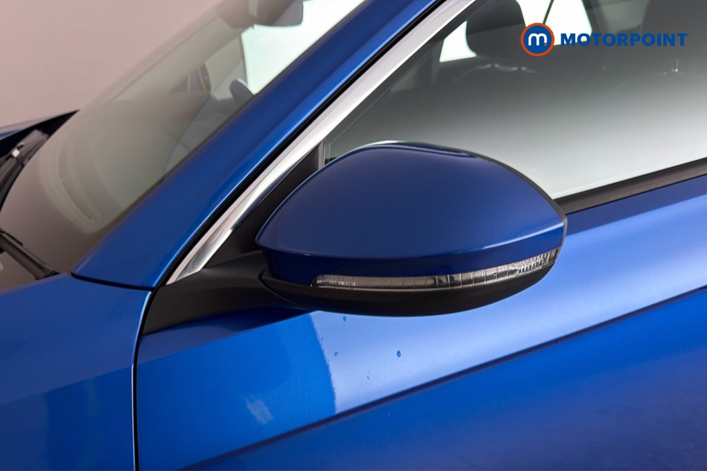 Volkswagen T-Roc Life Manual Petrol SUV - Stock Number (1671831) - 43rd supplementary image