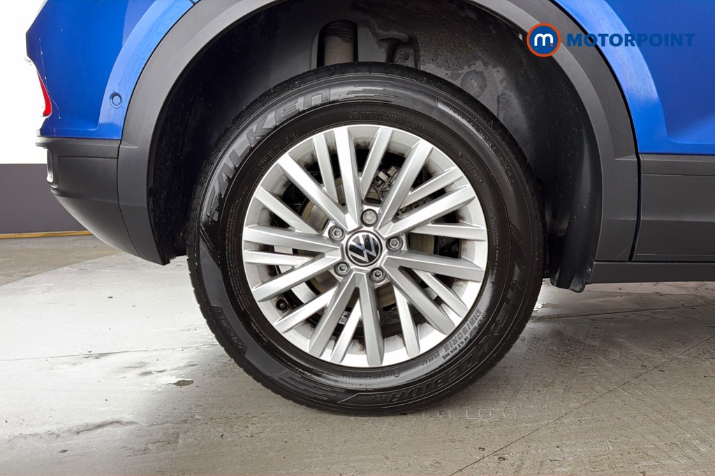 Volkswagen T-Roc Life Manual Petrol SUV - Stock Number (1671831) - 49th supplementary image