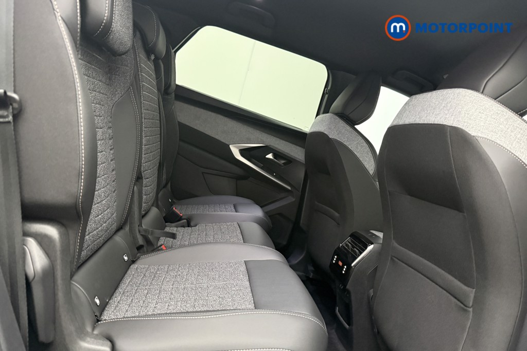 Peugeot 5008 Allure Premium Automatic Petrol SUV - Stock Number (1671875) - 9th supplementary image