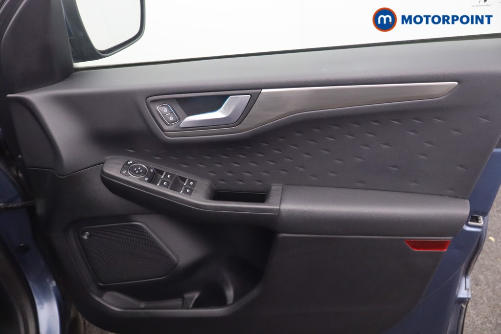 Ford Kuga Titanium First Edition Manual Diesel SUV - Stock Number (1671881) - 9th supplementary image