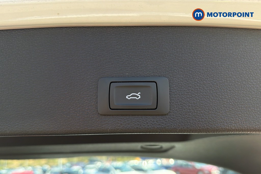 Audi Q2 S Line Automatic Petrol SUV - Stock Number (1672021) - 35th supplementary image