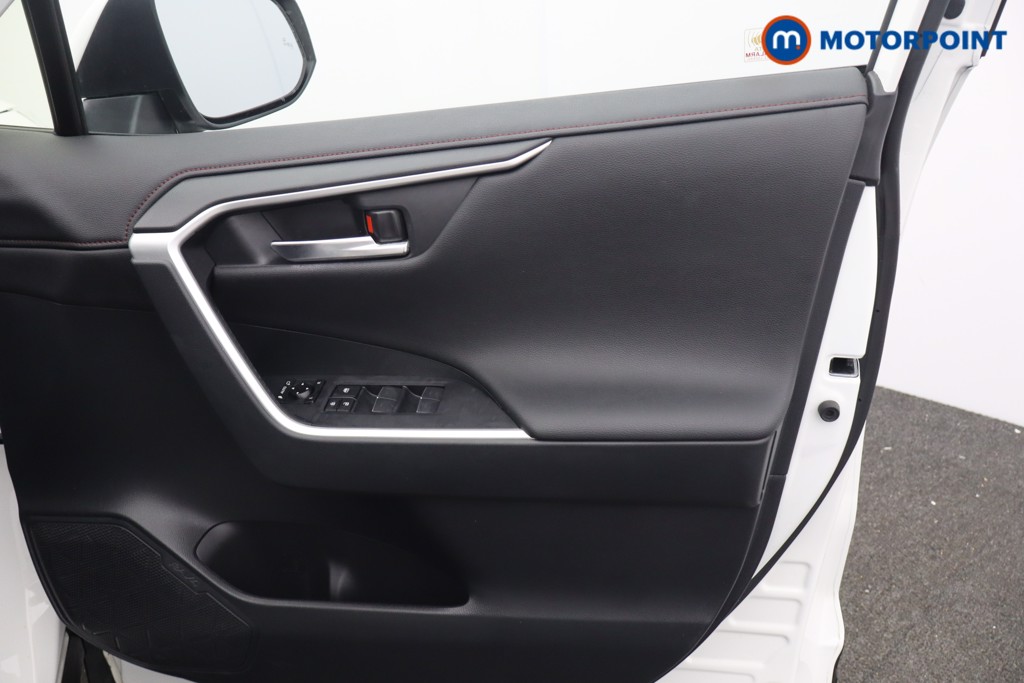 Toyota Rav4 Dynamic Automatic Petrol Plug-In Hybrid SUV - Stock Number (1672068) - 10th supplementary image