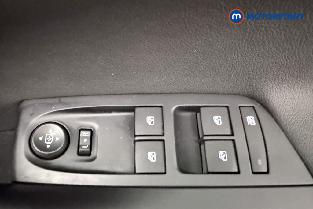 Vauxhall Astra Elite Nav Premium Manual Petrol Hatchback - Stock Number (1672071) - 20th supplementary image