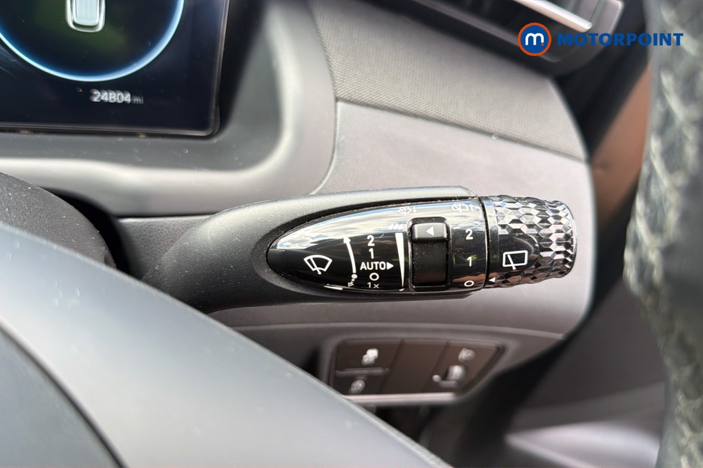 Hyundai Tucson Se Connect Manual Petrol SUV - Stock Number (1672300) - 12th supplementary image