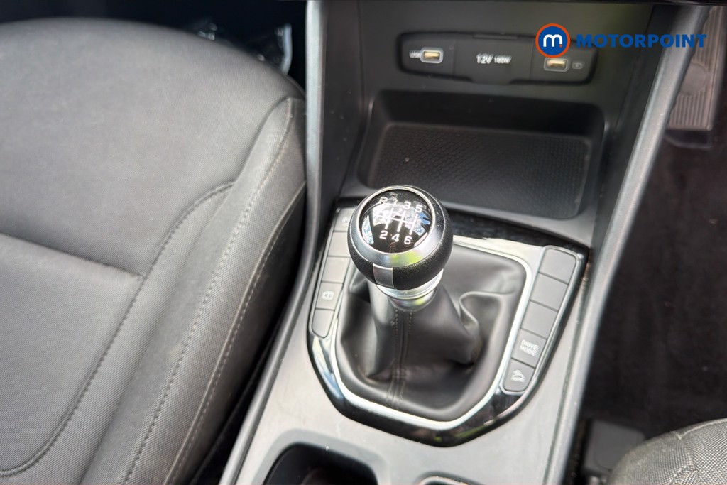 Hyundai Tucson Se Connect Manual Petrol SUV - Stock Number (1672300) - 16th supplementary image