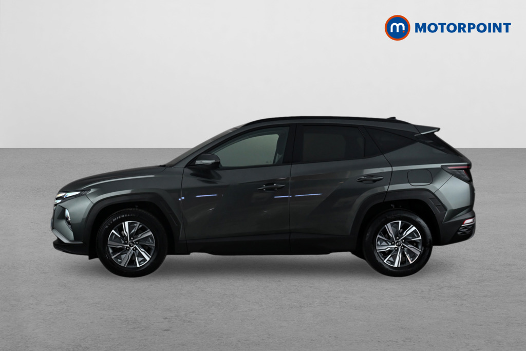 Hyundai Tucson Se Connect Manual Petrol SUV - Stock Number (1672300) - Passenger side