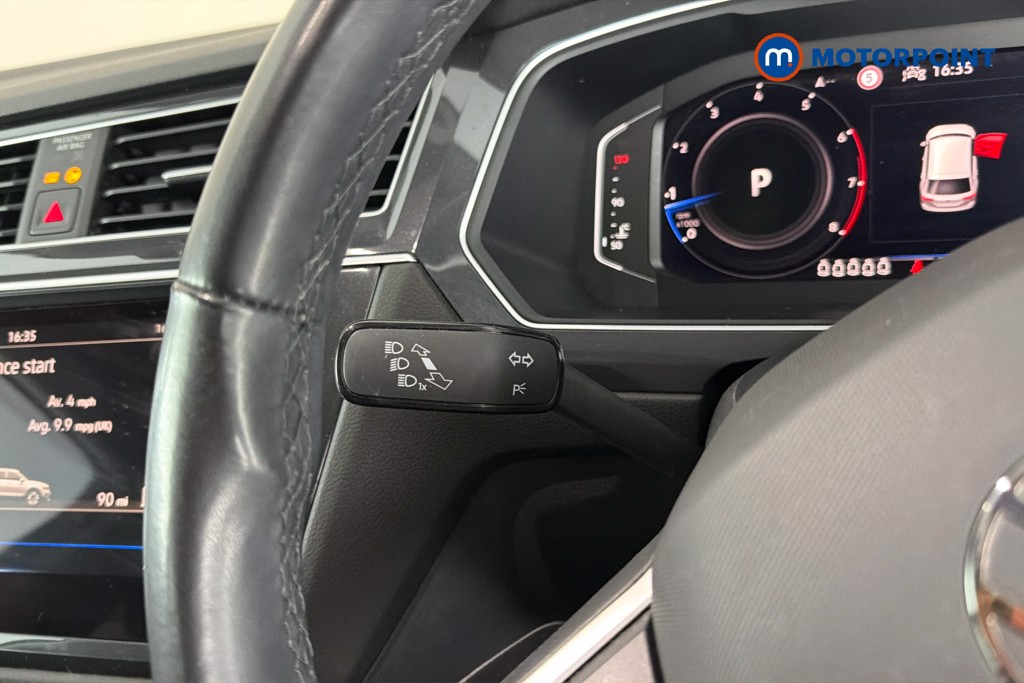 Volkswagen Tiguan Allspace Life Automatic Petrol SUV - Stock Number (1672304) - 6th supplementary image