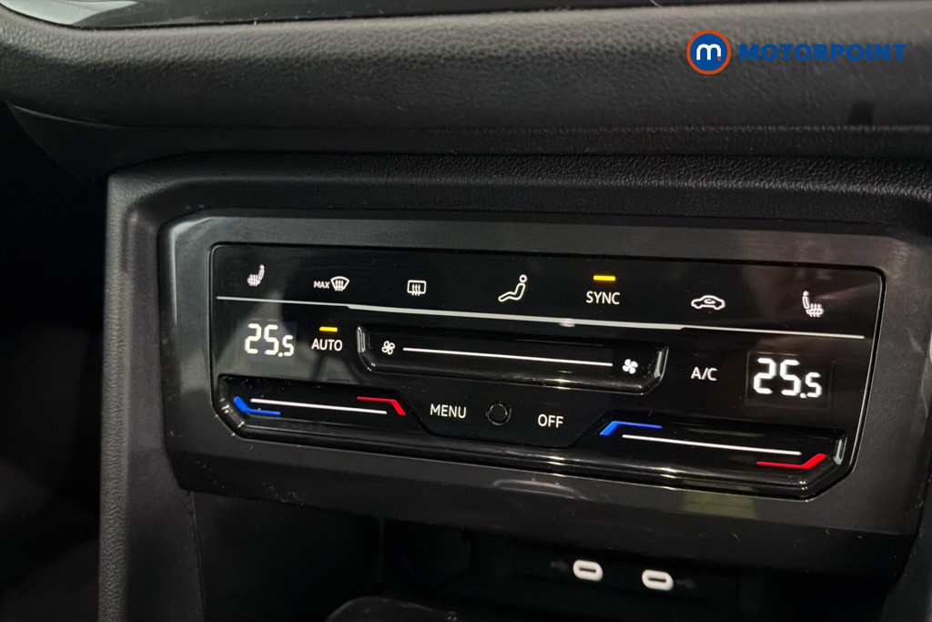 Volkswagen Tiguan Allspace Life Automatic Petrol SUV - Stock Number (1672304) - 11th supplementary image