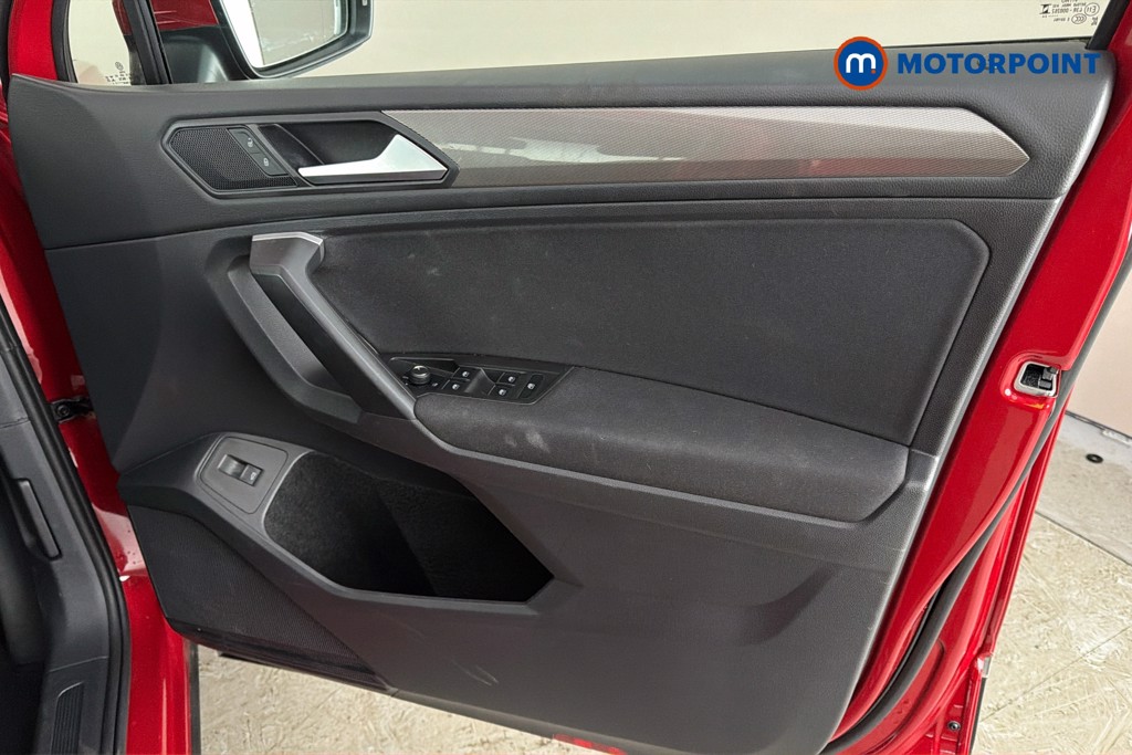 Volkswagen Tiguan Allspace Life Automatic Petrol SUV - Stock Number (1672304) - 19th supplementary image