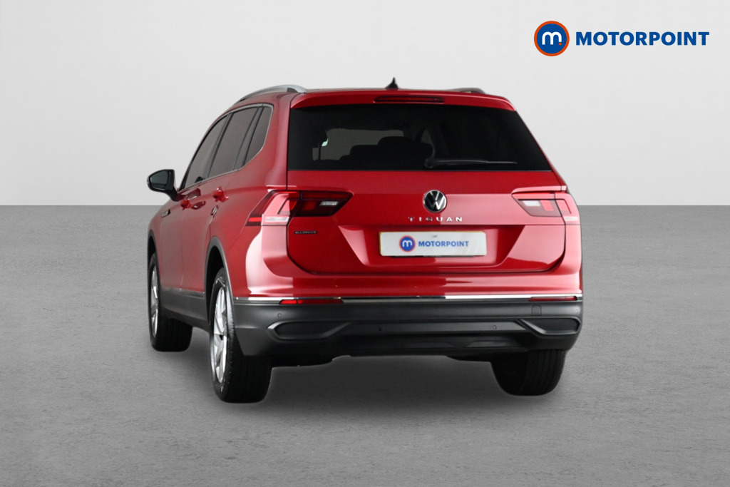 Volkswagen Tiguan Allspace Life Automatic Petrol SUV - Stock Number (1672304) - Rear bumper