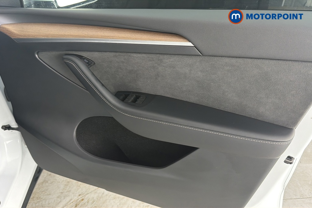 Tesla Model Y Rwd 5Dr Auto Automatic Electric SUV - Stock Number (1672342) - 18th supplementary image