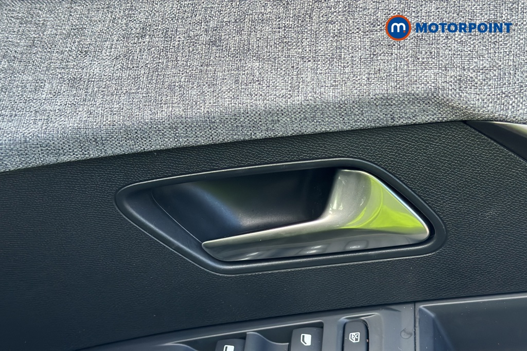 Peugeot 5008 Allure Premium Automatic Petrol SUV - Stock Number (1672654) - 994th supplementary image