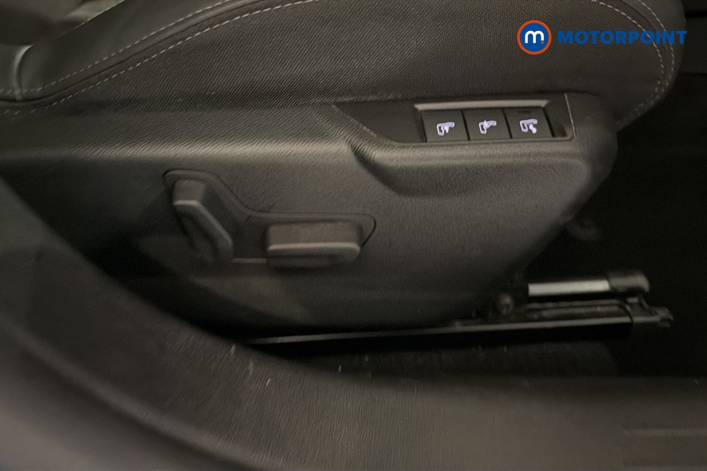 Peugeot 208 GT Automatic Petrol Hatchback - Stock Number (1672809) - 23rd supplementary image