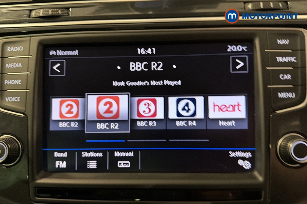 Volkswagen Tiguan SEL Automatic Diesel SUV - Stock Number (1672902) - 8th supplementary image