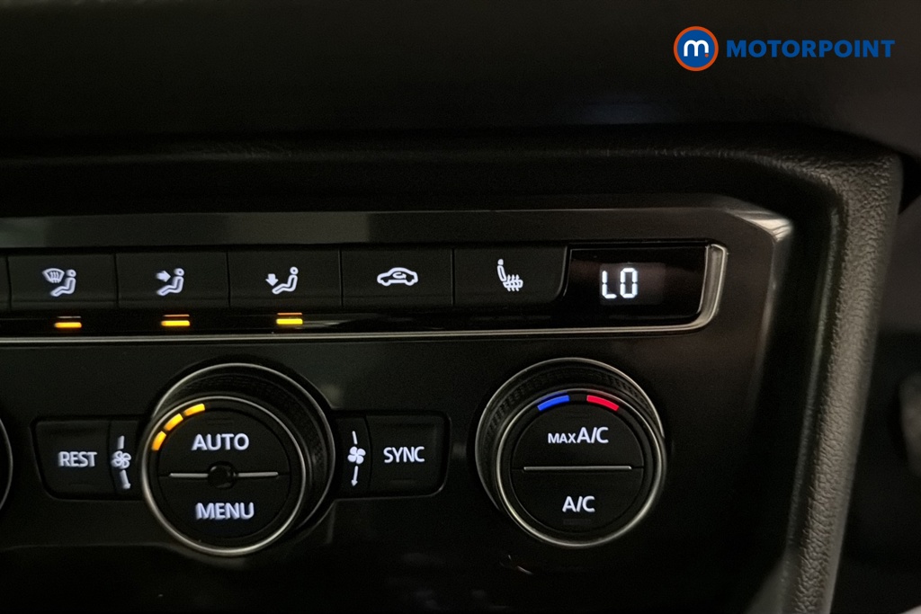 Volkswagen Tiguan SEL Automatic Diesel SUV - Stock Number (1672902) - 14th supplementary image