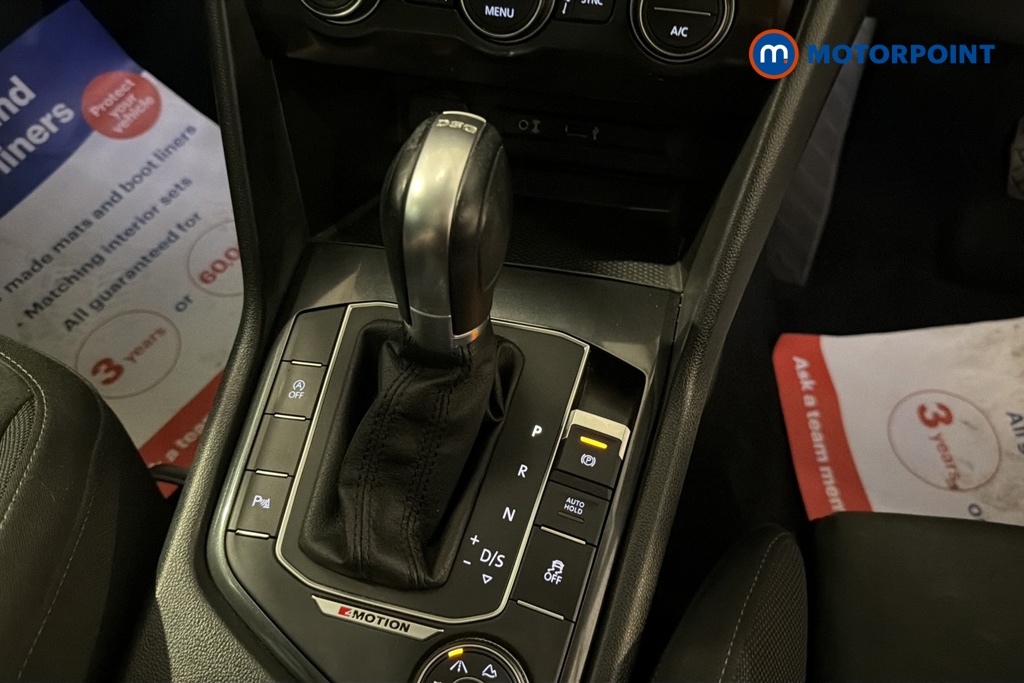 Volkswagen Tiguan SEL Automatic Diesel SUV - Stock Number (1672902) - 15th supplementary image