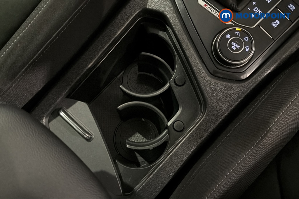 Volkswagen Tiguan SEL Automatic Diesel SUV - Stock Number (1672902) - 16th supplementary image