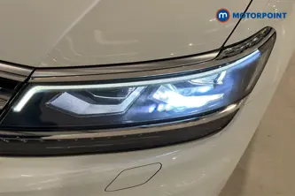 Volkswagen Tiguan SEL Automatic Diesel SUV - Stock Number (1672902) - 42nd supplementary image