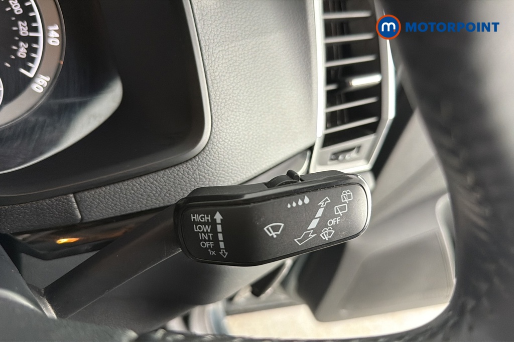 Skoda Karoq Se Drive Manual Petrol SUV - Stock Number (1672929) - 6th supplementary image