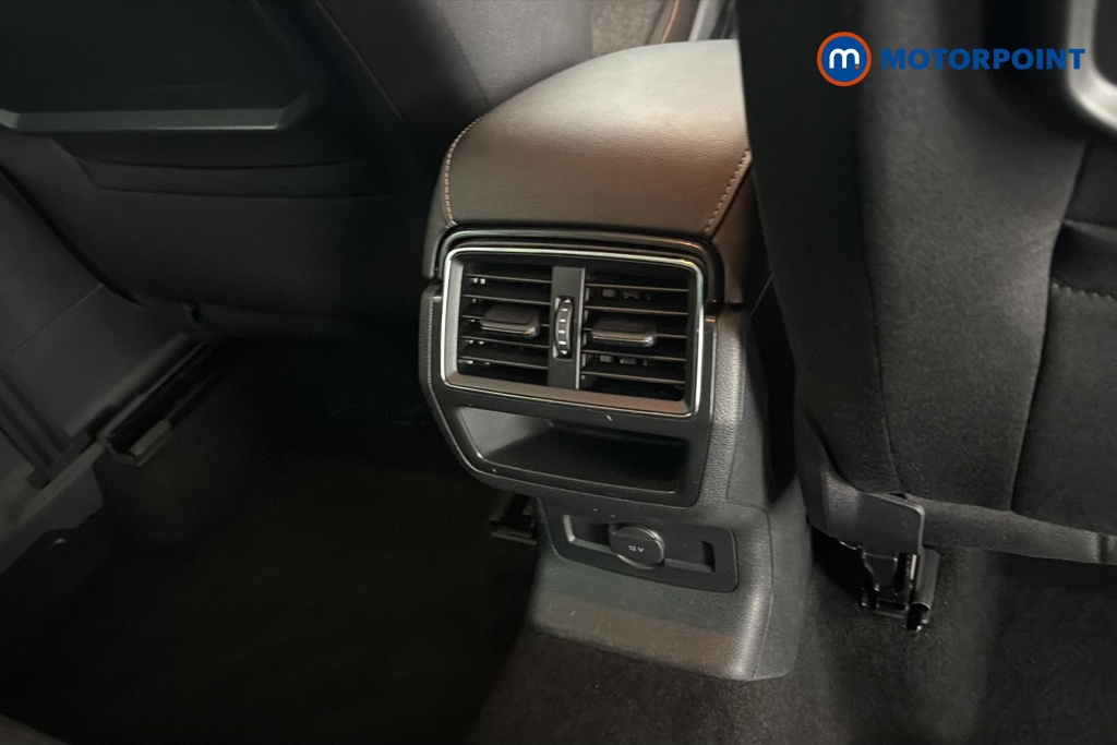 Skoda Karoq Se Drive Manual Petrol SUV - Stock Number (1672929) - 28th supplementary image