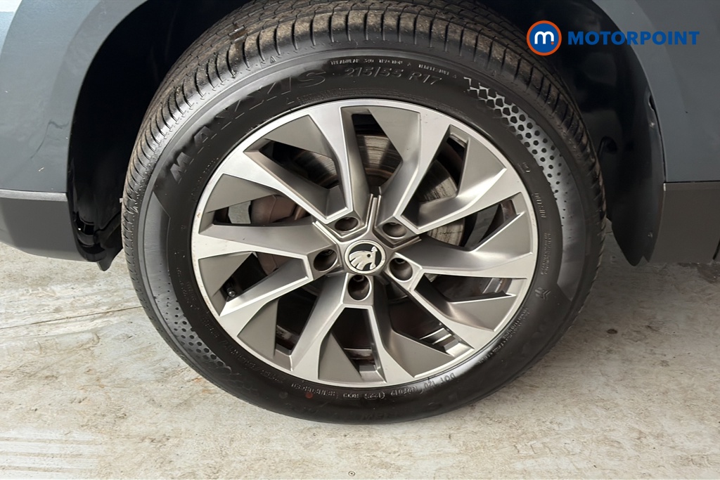 Skoda Karoq Se Drive Manual Petrol SUV - Stock Number (1672929) - 44th supplementary image