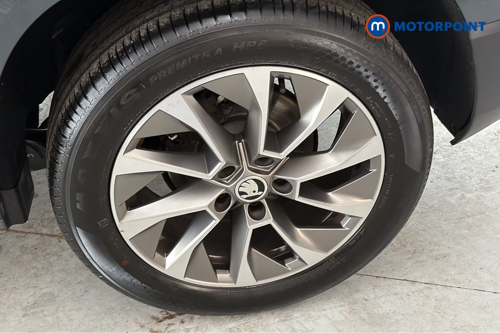 Skoda Karoq Se Drive Manual Petrol SUV - Stock Number (1672929) - 45th supplementary image