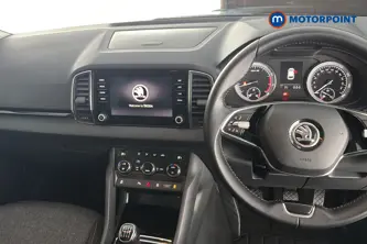 Skoda Karoq Se Drive Manual Petrol SUV - Stock Number (1672929) - 1st supplementary image