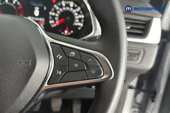 Renault Captur Iconic Manual Petrol SUV - Stock Number (1673145) - 3rd supplementary image