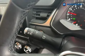 Renault Captur Iconic Manual Petrol SUV - Stock Number (1673145) - 5th supplementary image