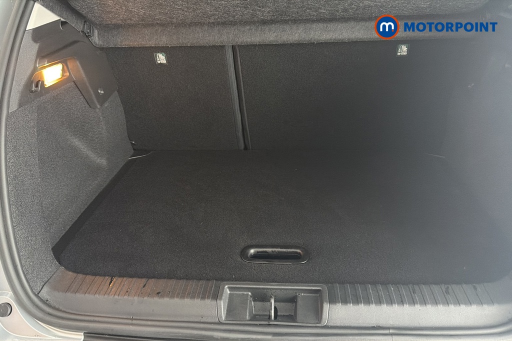 Renault Captur Iconic Manual Petrol SUV - Stock Number (1673145) - 30th supplementary image