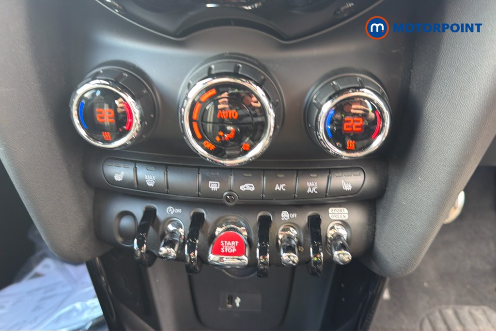 Mini Hatchback Cooper S Sport Manual Petrol Hatchback - Stock Number (1673164) - 15th supplementary image