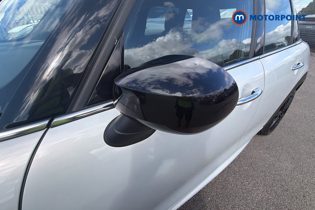 Mini Hatchback Cooper S Sport Manual Petrol Hatchback - Stock Number (1673164) - 19th supplementary image