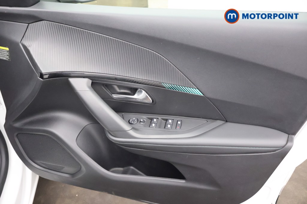 Peugeot 2008 Allure Premium Automatic Electric SUV - Stock Number (1673203) - 14th supplementary image