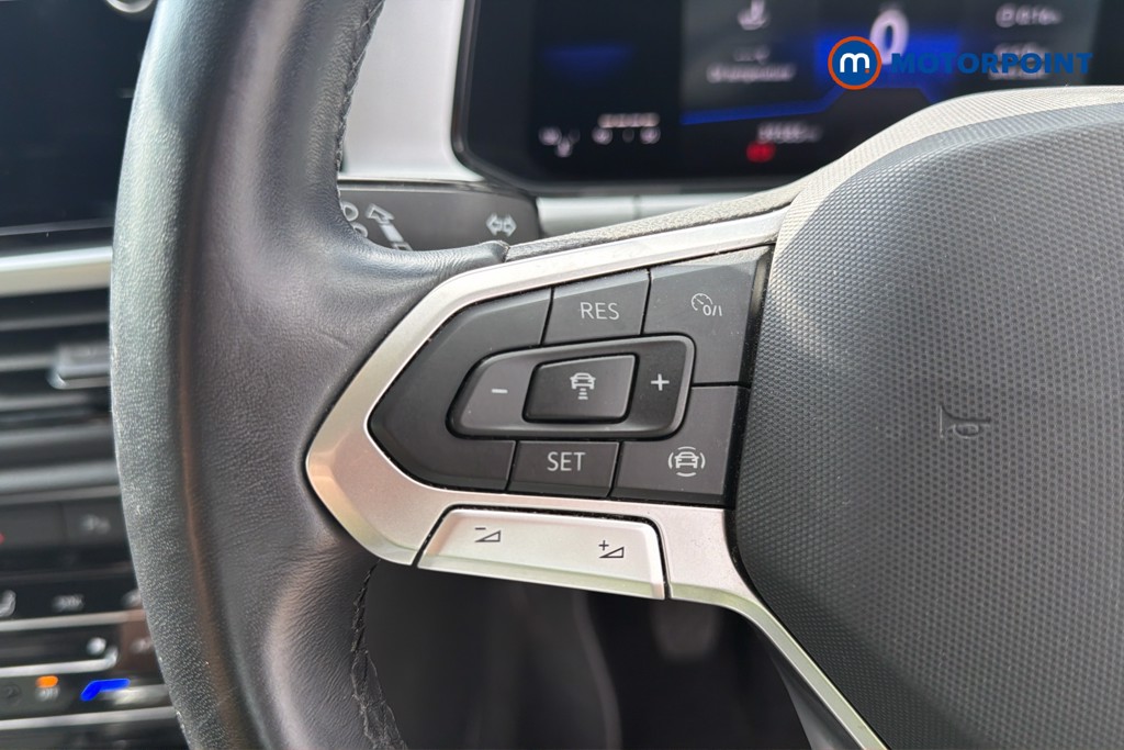 Volkswagen T-Roc Life Manual Petrol SUV - Stock Number (1673528) - 7th supplementary image