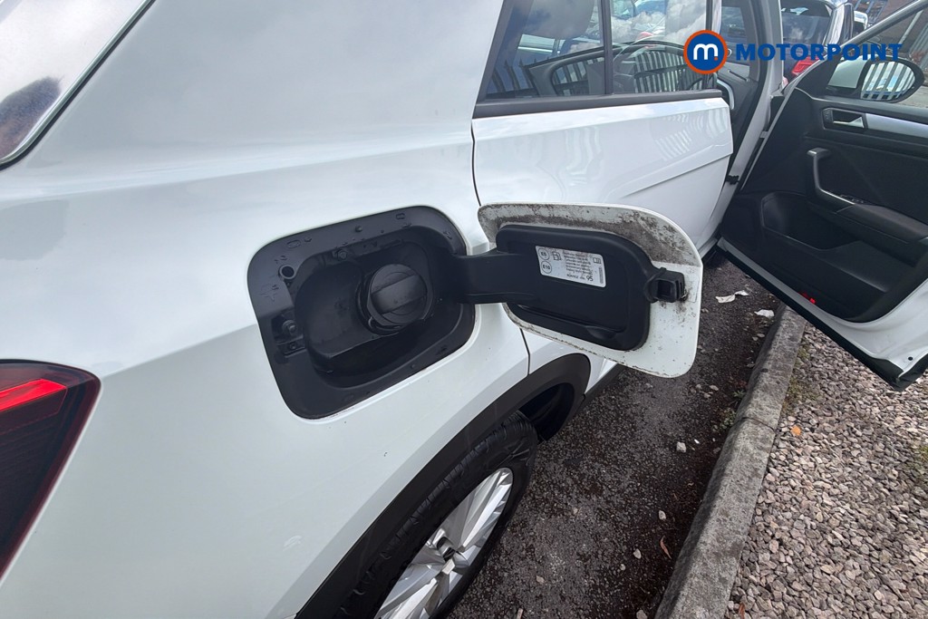 Volkswagen T-Roc Life Manual Petrol SUV - Stock Number (1673528) - 25th supplementary image