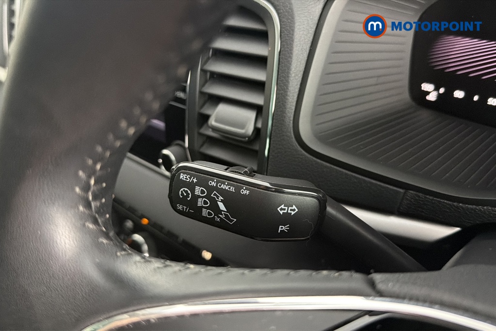 Skoda Karoq Se Drive Automatic Petrol SUV - Stock Number (1673564) - 5th supplementary image
