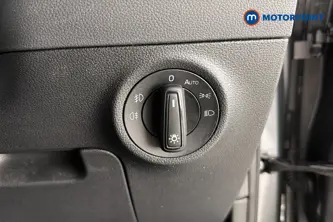 Skoda Karoq Se Drive Automatic Petrol SUV - Stock Number (1673564) - 11th supplementary image