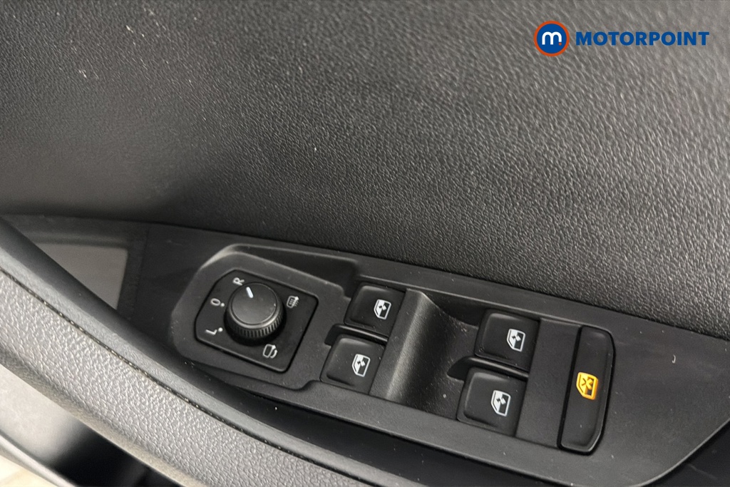 Skoda Karoq Se Drive Automatic Petrol SUV - Stock Number (1673564) - 19th supplementary image