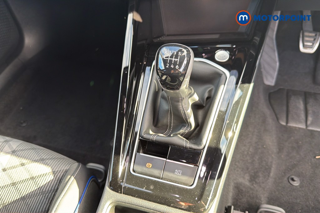 Volkswagen Golf Black Edition Manual Petrol Hatchback - Stock Number (1673583) - 16th supplementary image