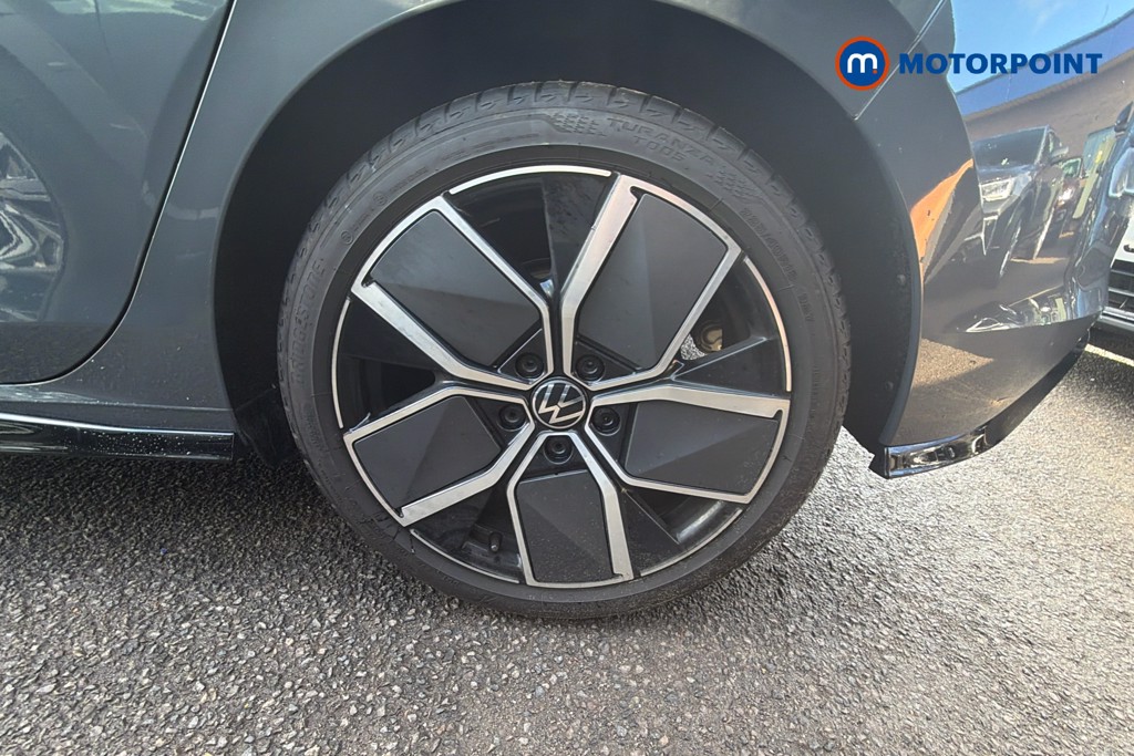 Volkswagen Golf Black Edition Manual Petrol Hatchback - Stock Number (1673583) - 20th supplementary image