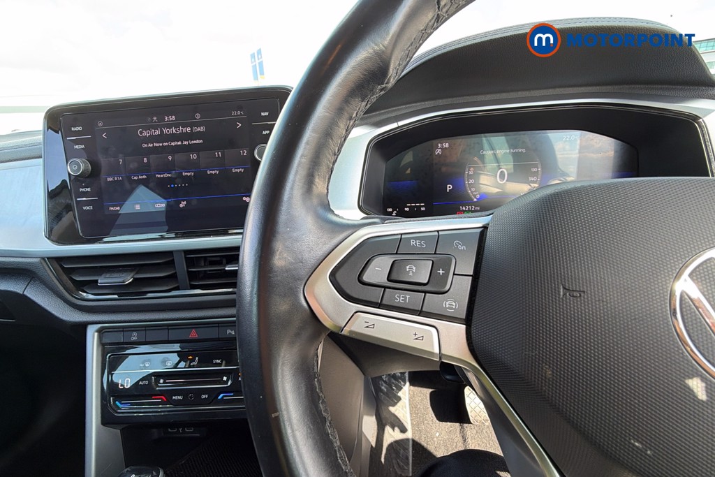 Volkswagen T-Roc Life Automatic Petrol SUV - Stock Number (1673598) - 3rd supplementary image