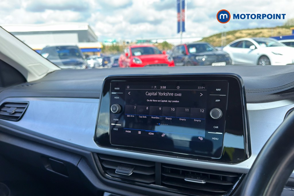 Volkswagen T-Roc Life Automatic Petrol SUV - Stock Number (1673598) - 9th supplementary image